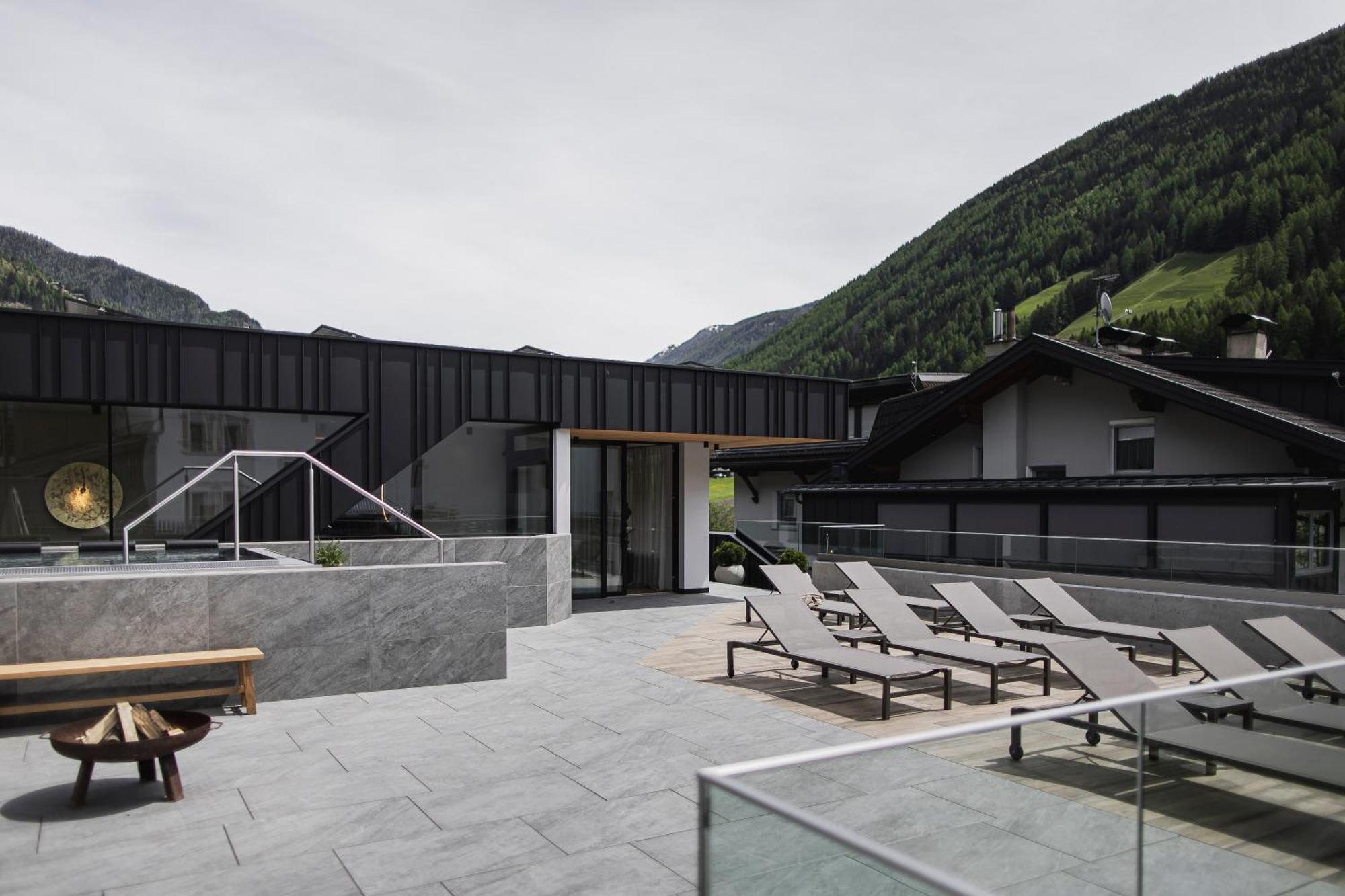 Hotel Adler Ahrntal 外观 照片