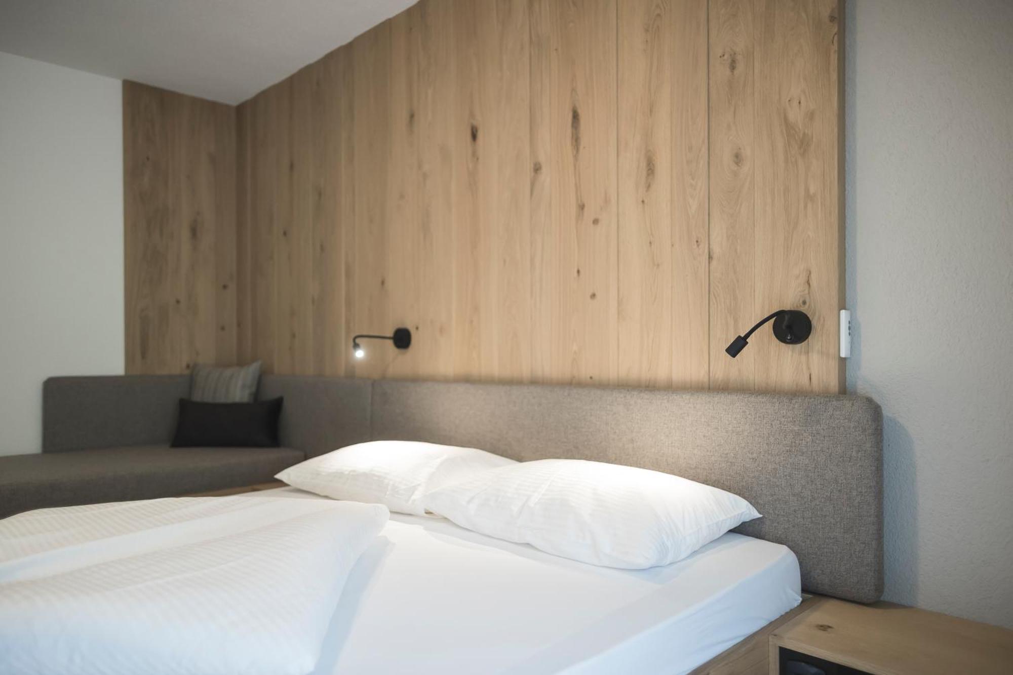 Hotel Adler Ahrntal 外观 照片
